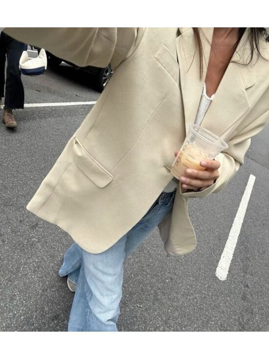 Liz Claiborne Jackets & Blazers - Vintage 1990s Liz Claiborne Classics Structured Cream Blazer Size 10